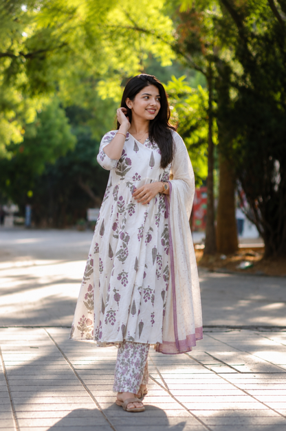 Hans Anarkali Set