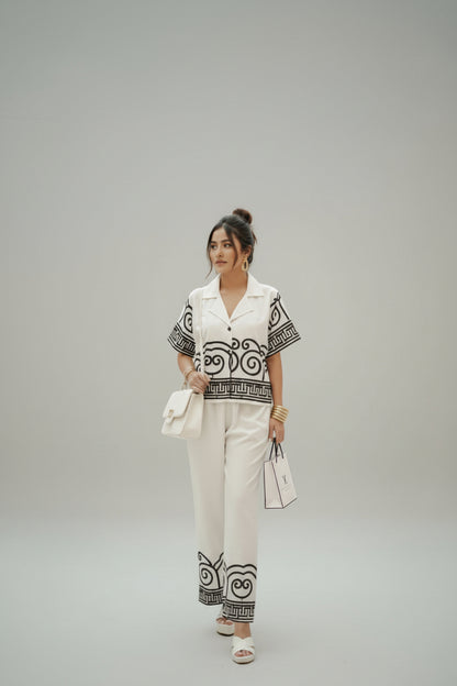 Beautiful crop cordset